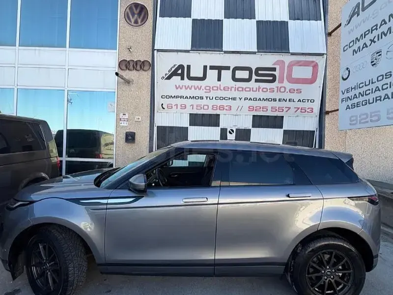 Usado Land Rover Range Rover evoque 150 CV (110 kW) 2020 Gris / plata SUV
