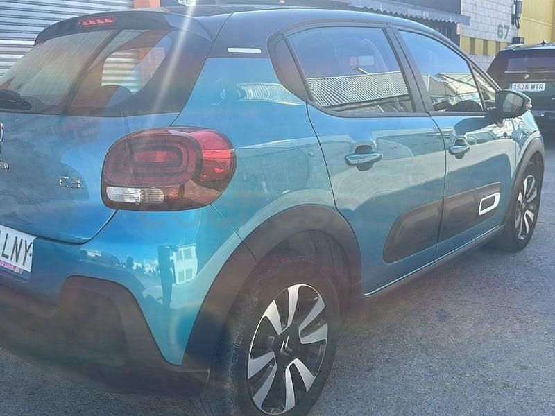 Usado Citroën C3 Feel 102 CV (75 kW) 2021 Verde Utilitario