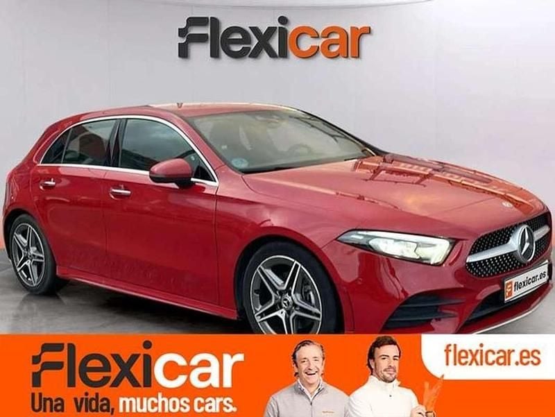 Usado Mercedes A180 116 CV (85 kW) 2019 Rojo Utilitario