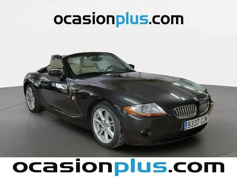 Usado BMW Z4 231 HP (169 kW) 2003 Preto Cabrios