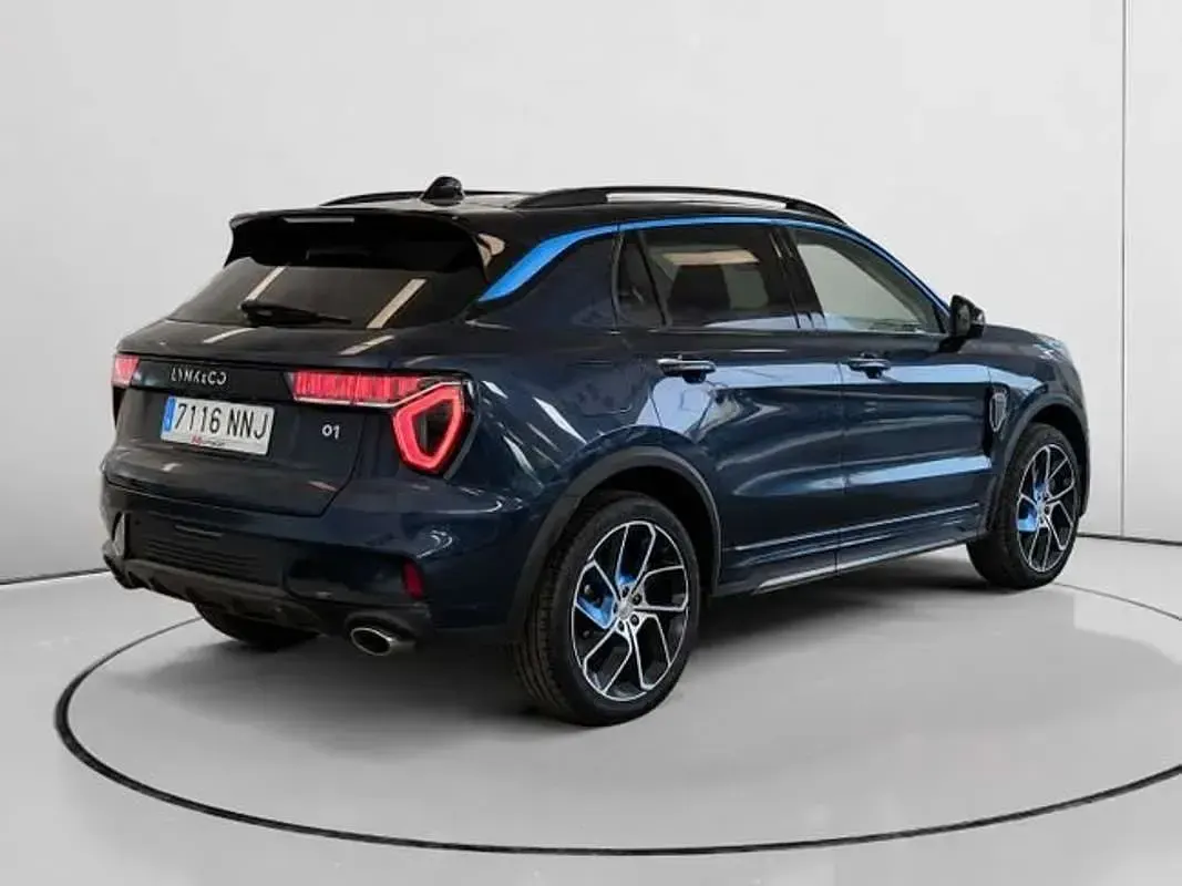 Usado Lynk & Co 01 261 CV (191 kW) 2022 Blanco SUV