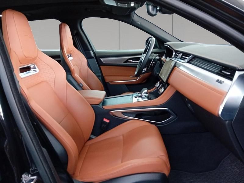 Usado Jaguar F-Pace R-Dynamic 204 CV (150 kW) 2023 Negro SUV