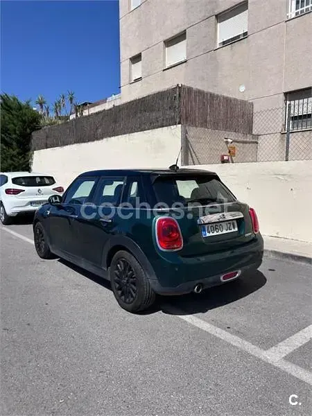 Usado Mini Cooper D 116 CV (85 kW) 2017 Verde Utilitario