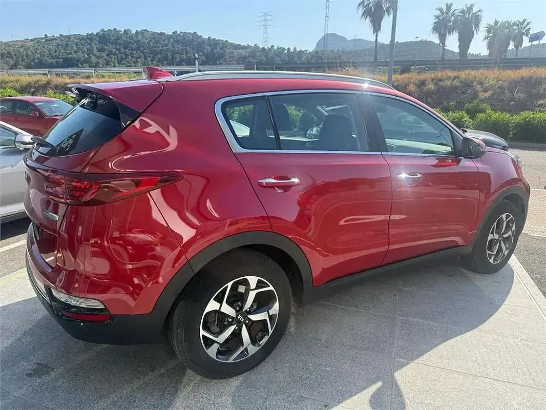 Usado Kia Sportage 136 CV (100 kW) 2022 SUV