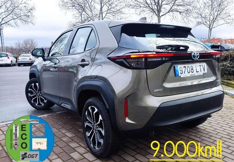 Usado Toyota Yaris Cross Active 116 CV (85 kW) 2022 Verde SUV