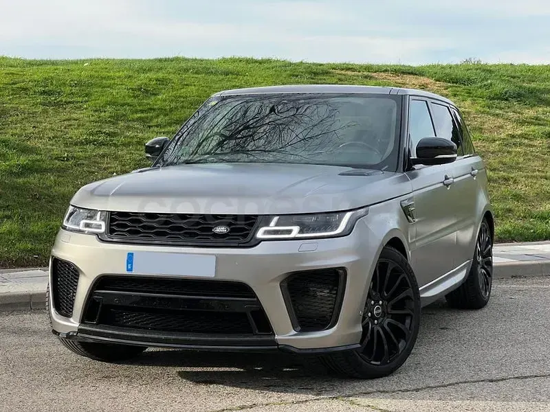 Usado Land Rover Range Rover Sport HSE Dynamic 306 CV (225 kW) 2020 Gris / plata SUV