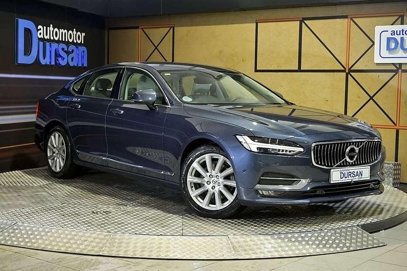 Usado Volvo S90 Inscription 190 CV (139 kW) 2018 Azul Berlina