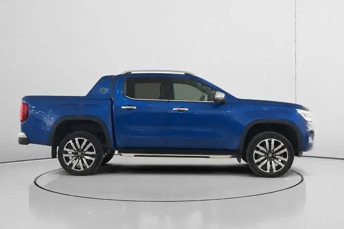 Usado VW Amarok Aventura 241 CV (177 kW) 2023 Azul Pickup/Camioneta