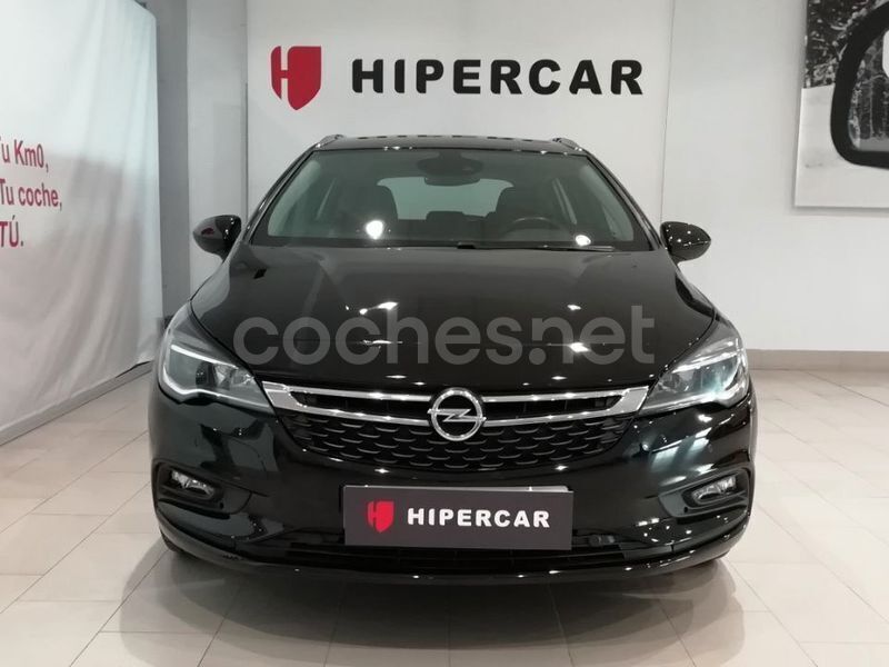 Usado Opel Astra Dynamic 150 CV (110 kW) 2018 Negro Familiar