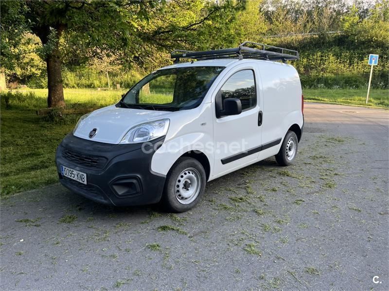 Blanco Usado 2016 Fiat Fiorino Monovolumen | 5700 € (Un poco caro) - Imagen 1/4