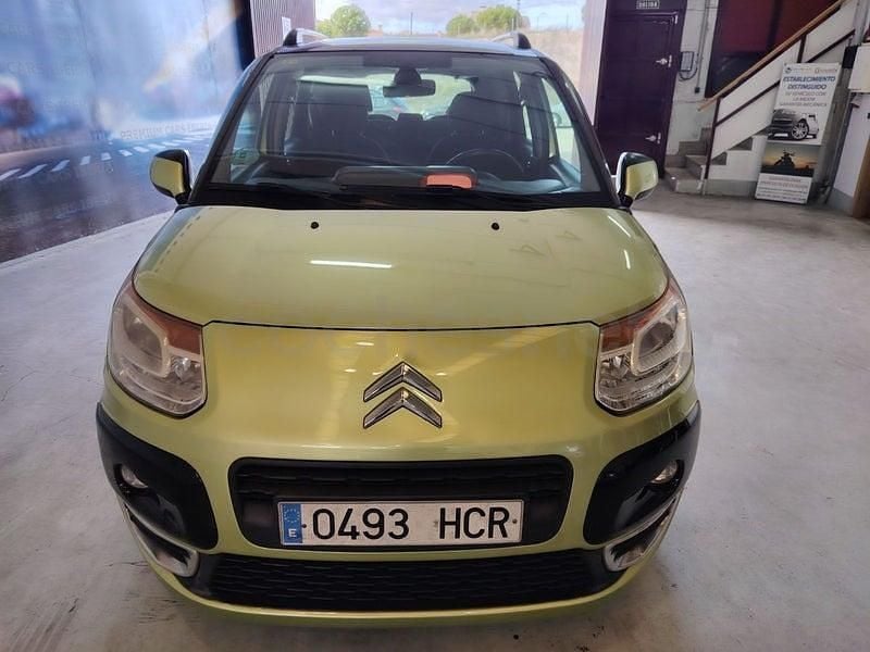 Usado Citroën C3 Picasso 95 CV (69 kW) 2011 Verde Monovolumen