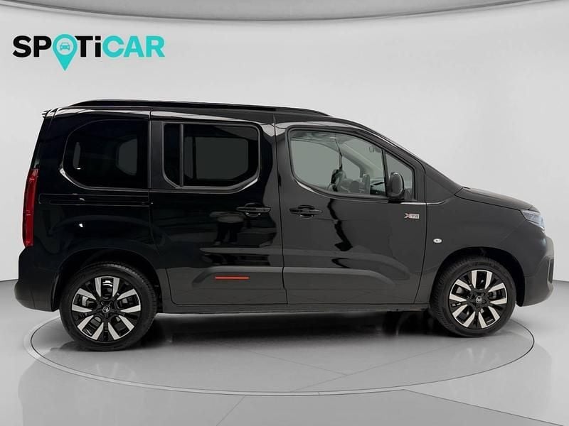 Usado Citroën Berlingo XTR 130 CV (95 kW) 2025 Negro Monovolumen
