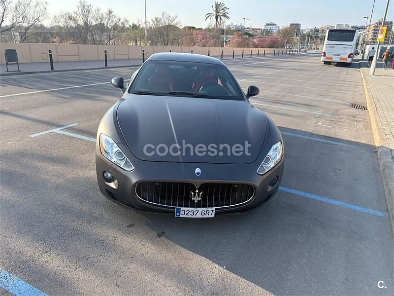 Usado Maserati Granturismo 440 CV (323 kW) 2009 Gris / plata Coupe