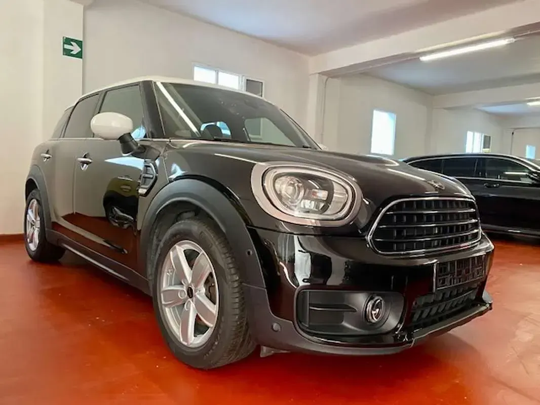 Usado Mini Cooper D Countryman 150 CV (110 kW) 2018 Negro SUV