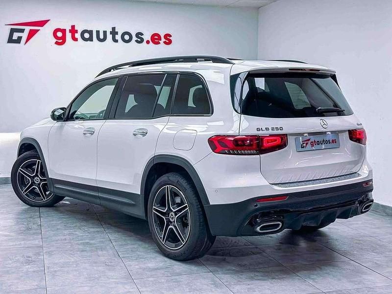 Blanco Usado 2020 Mercedes GLB200 AMG line SUV | 31.150 € - Imagen 1/4