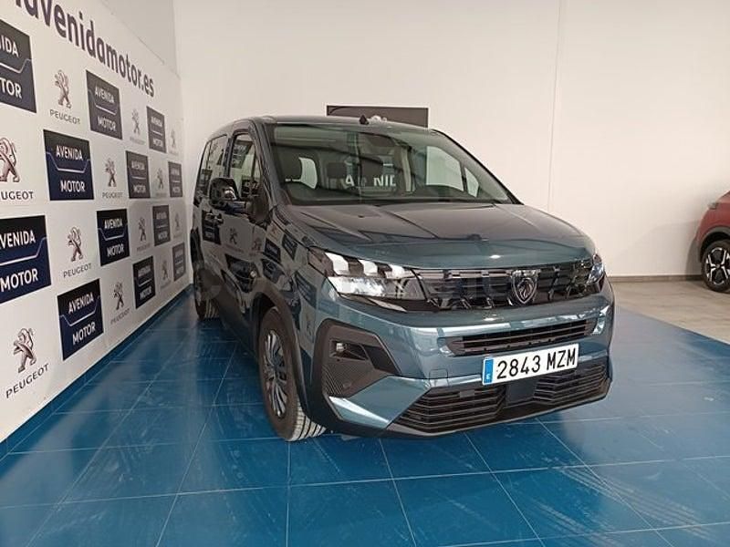 Usado Peugeot Rifter Allure 100 CV (73 kW) 2025 Azul Monovolumen