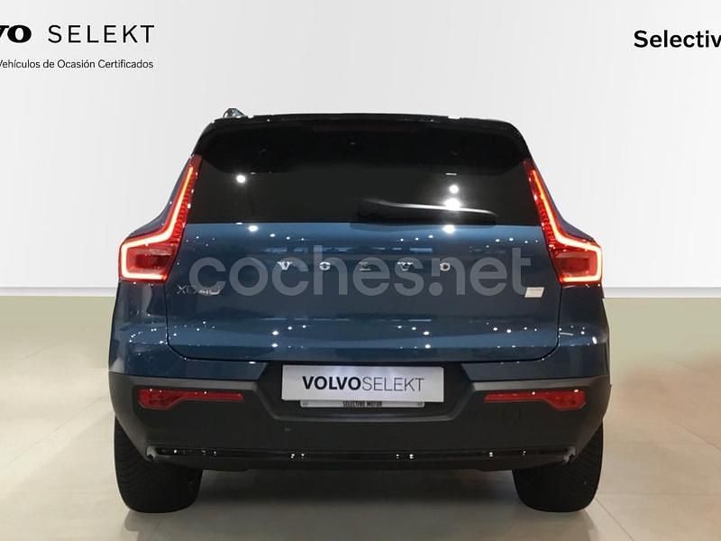 Usado Volvo XC40 Ultimate 175 kW (238 CV) 2023 Eléctrico SUV