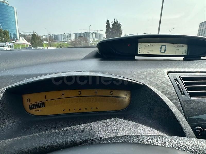 Usado Citroën C4 Exclusive 110 CV (80 kW) 2005 Negro Berlina