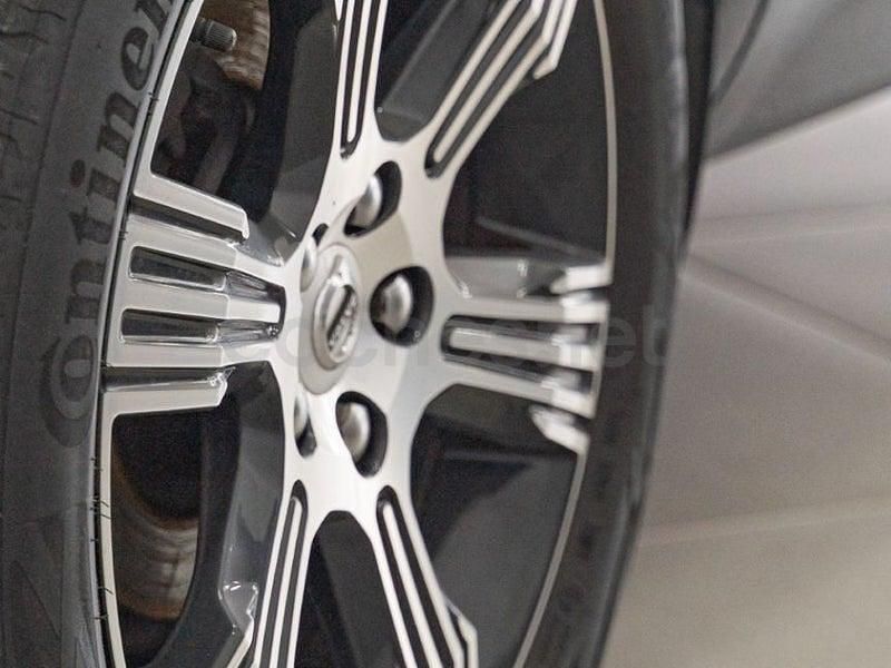 Usado Volvo XC40 Inscription 129 CV (94 kW) 2021 Negro SUV