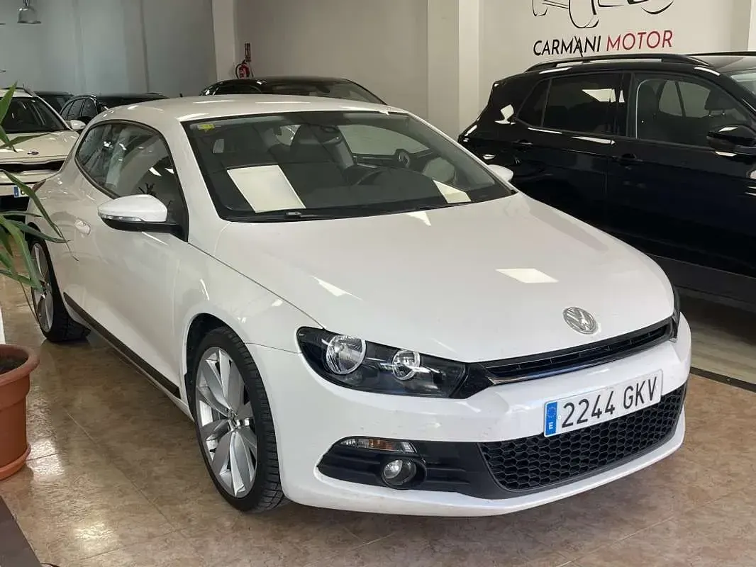 Usado VW Scirocco 160 CV (117 kW) 2009 Blanco Coupe