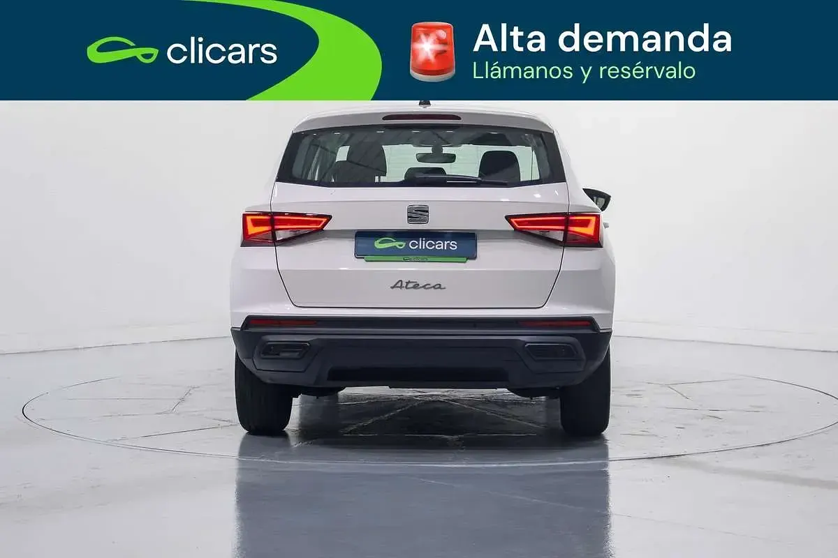 Usado Seat Ateca Reference 116 CV (85 kW) 2022 Blanco SUV