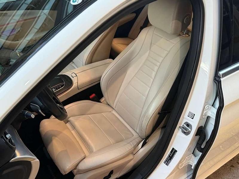 Usado Mercedes E300 306 CV (225 kW) 2020 Blanco Berlina
