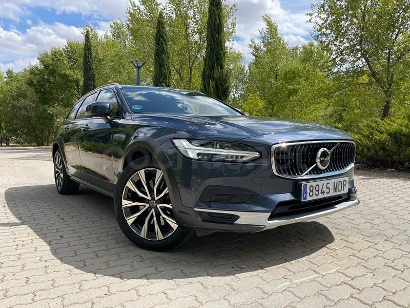 Usado Volvo V90 CC Core 197 CV (144 kW) 2023 Azul Familiar