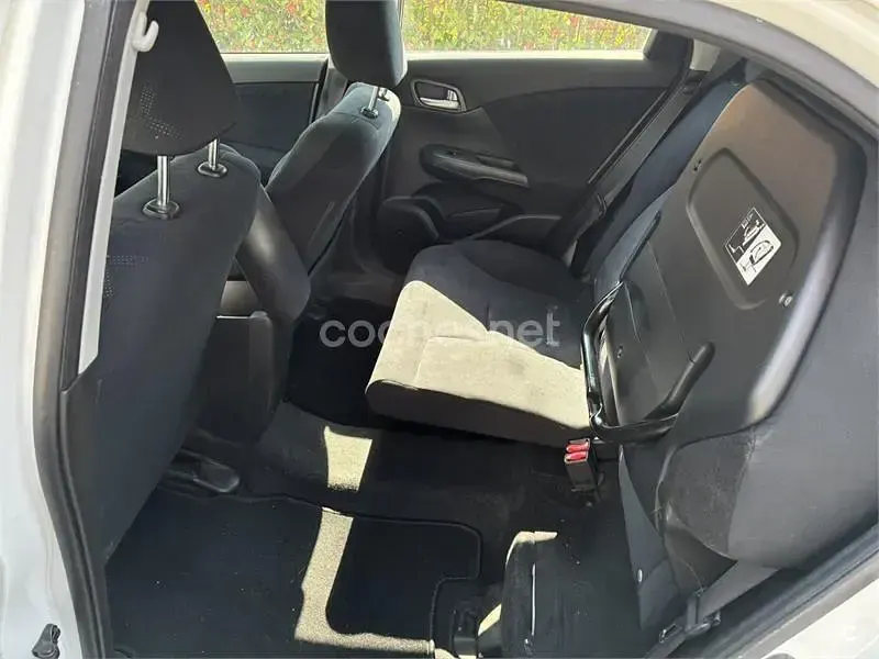 Usado Honda Civic Lifestyle 120 CV (88 kW) 2013 Blanco Berlina