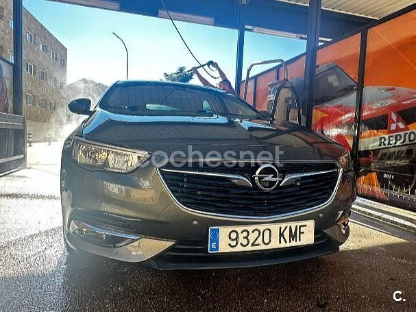 Gris / plata Usado 2018 Opel Insignia Excellence Berlina | 11.500 € (Precio justo) - Imagen 1/4