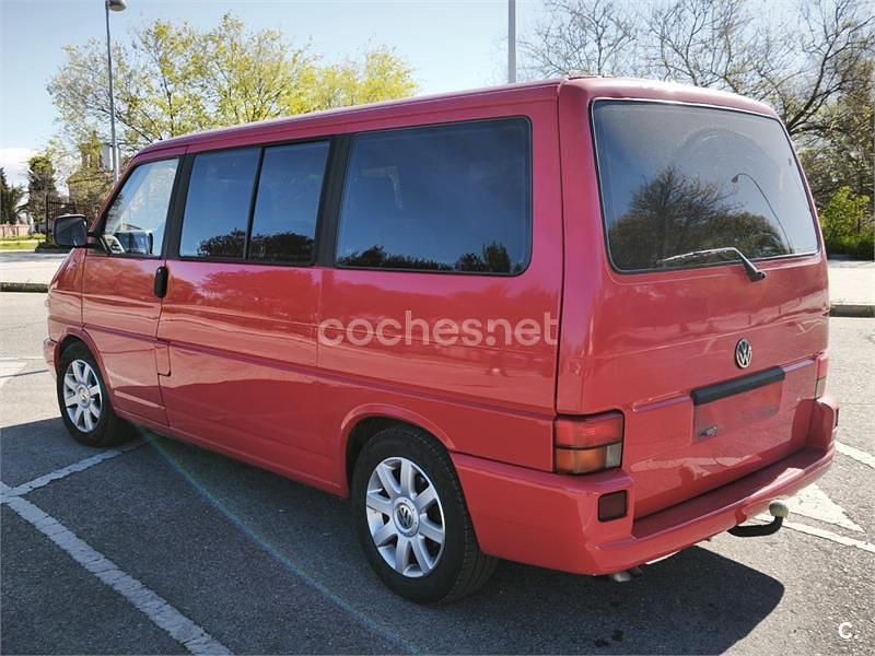 Usado VW Multivan Allstar 110 CV (80 kW) 1997 Rojo Monovolumen