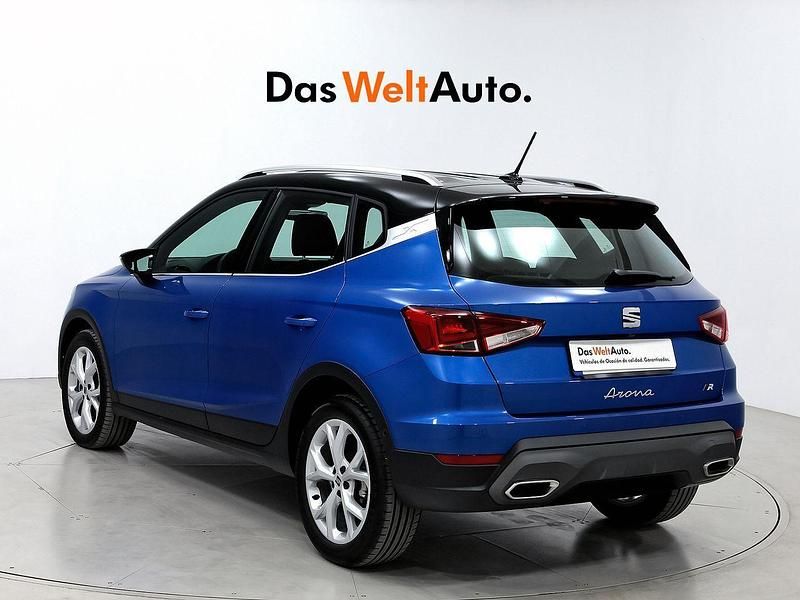 Usado Seat Arona FR 115 CV (84 kW) 2024 Azul SUV
