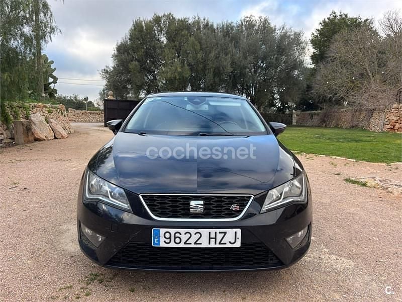 Usado Seat Leon FR 150 CV (110 kW) 2014 Negro Berlina