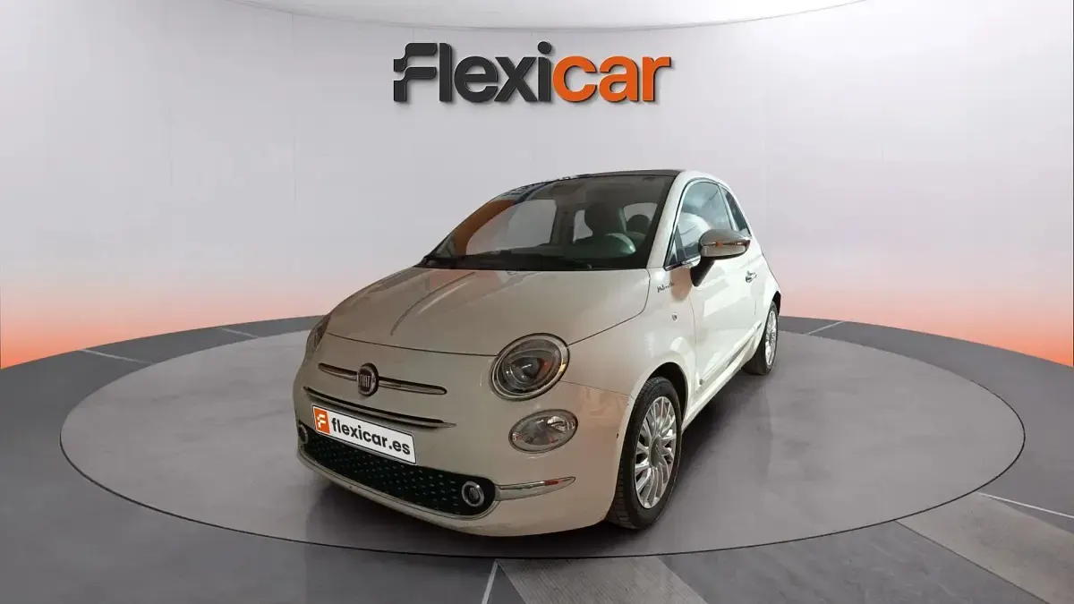 Usado Fiat 500 Dolcevita 71 CV (52 kW) 2021 Blanco Berlina