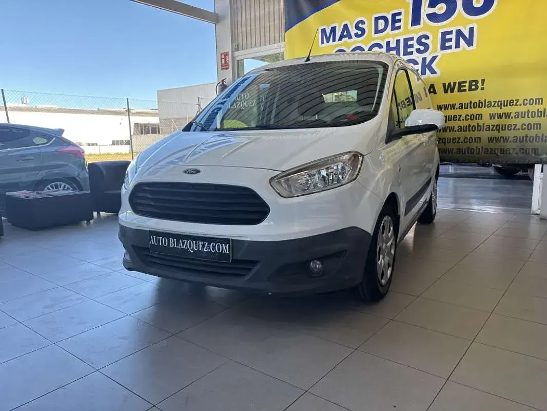 Usado Ford Transit Ambiente 101 CV (74 kW) 2016 Blanco Familiar