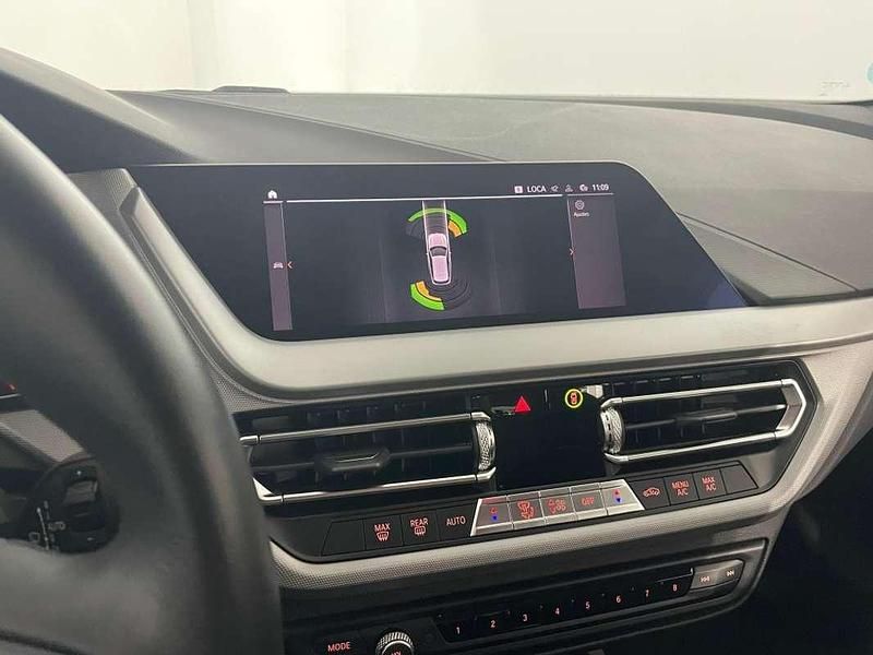 Usado BMW 116 Comfort Edition 116 CV (85 kW) 2020 Negro Utilitario