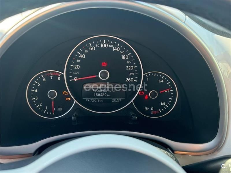 Usado VW Beetle 105 CV (77 kW) 2012 Blanco Utilitario