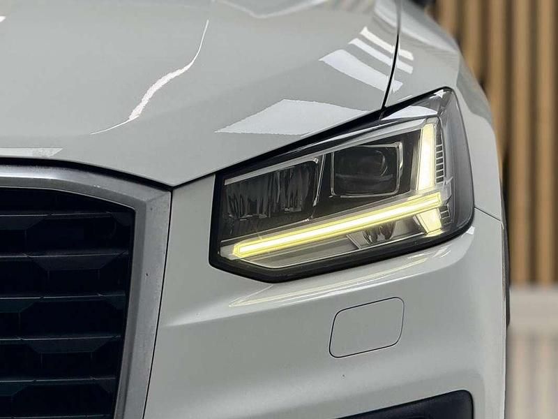 Usado Audi Q2 Advanced 116 CV (85 kW) 2020 Blanco SUV