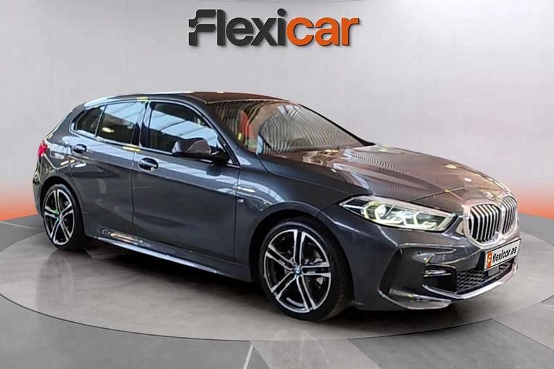 Gris Usado 2021 BMW 118 Utilitario | 23.990 € (Precio justo) - Imagen 1/4