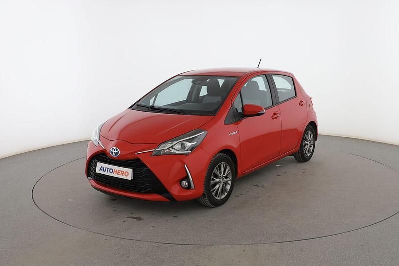Rojo Usado 2019 Toyota Yaris Hybrid Utilitario | 14.999 € (Precio justo) - Imagen 1/3