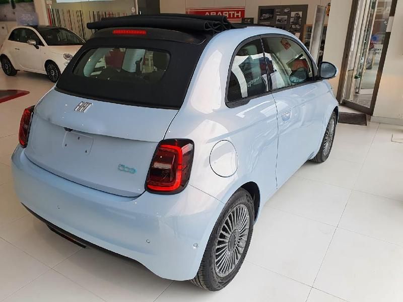 Usado Fiat 500e Icon 86 kW (118 CV) 2020 Celestial blue Descapotable