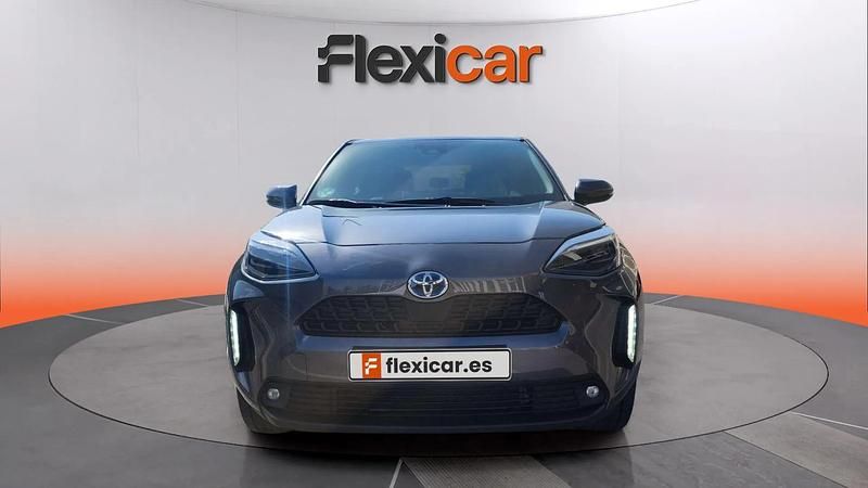 Usado Toyota Yaris Hybrid Active 116 CV (85 kW) 2024 Gris