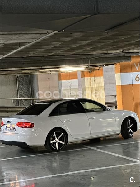 Usado Audi A4 143 CV (105 kW) 2011 Blanco Familiar