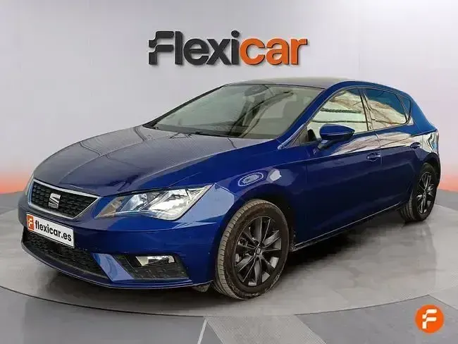 Usado Seat Leon Style 130 CV (95 kW) 2020 Azul