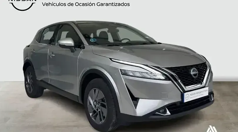 Usado Nissan Qashqai Acenta 160 CV (117 kW) 2024 Plata diamante SUV