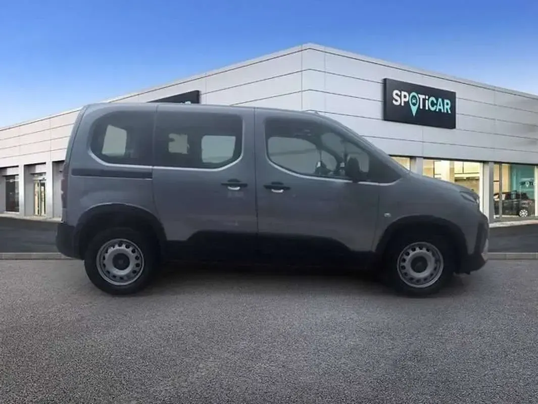 Usado Peugeot Rifter Business-Line 101 CV (74 kW) 2025 Gris Monovolumen