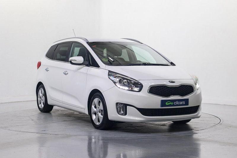 Usado Kia Carens 115 CV (84 kW) 2015 Blanco Monovolumen