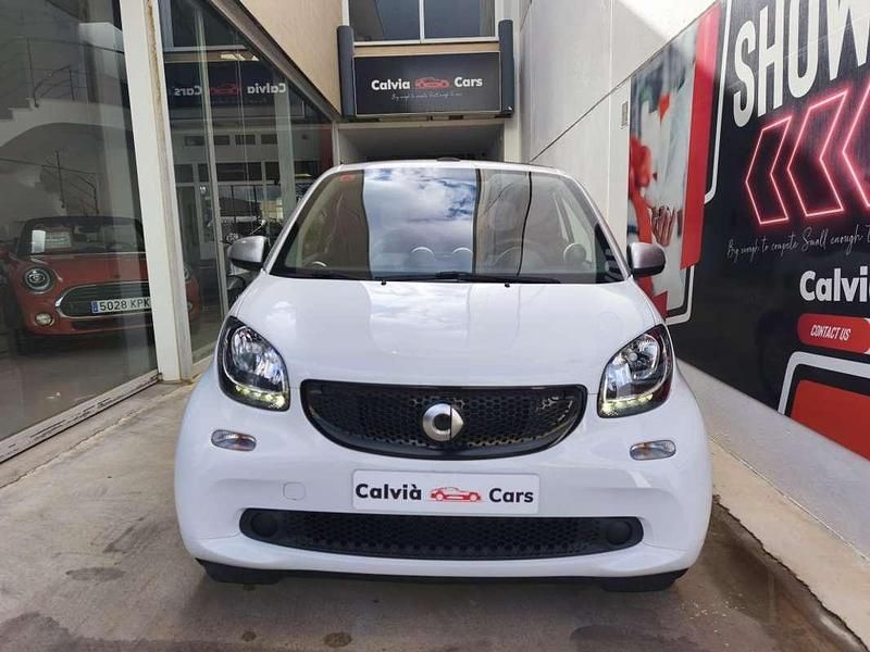 Usado Smart ForTwo Cabrio Passion 71 CV (52 kW) 2019 Blanco Descapotable