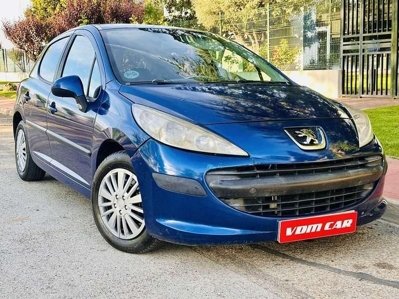 Usado Peugeot 207 90 CV (66 kW) 2007 Azul Utilitario