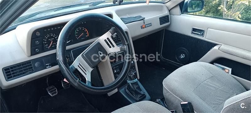 Usado Renault Fuego 110 CV (80 kW) 1983 Verde Coupe