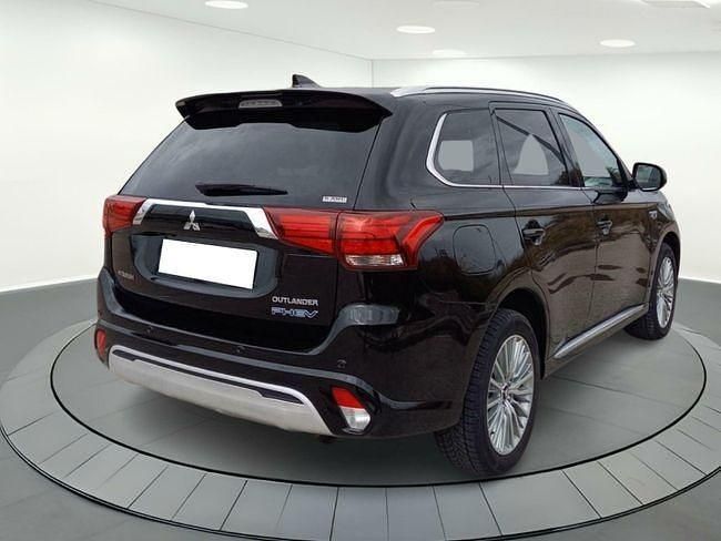 Usado Mitsubishi Outlander Edition 208 CV (152 kW) 2019 Gris SUV